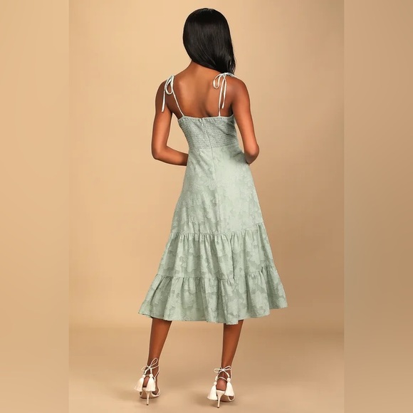Lulus Sweet Sentiments Sage Green Jacquard Tiered Midi Dress size L - Picture 4 of 9